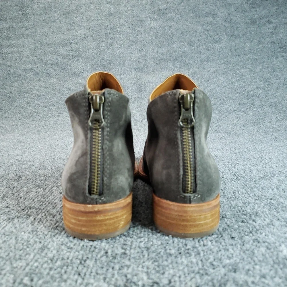 Kork-Ease Boots‎ Womens Size 8.5 Gray Suede Leather Ankle Booties Zipper